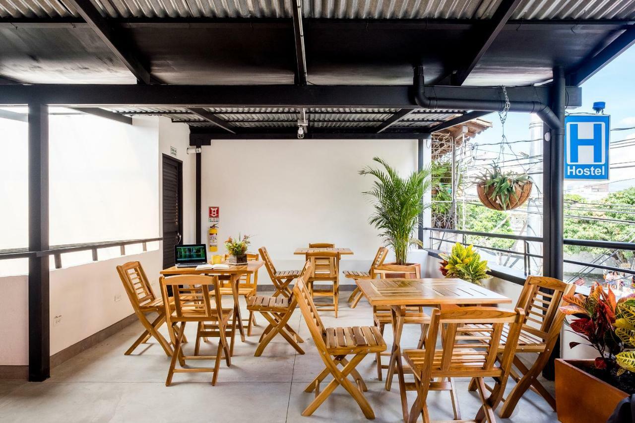 Medellin Backpacker Hostel المظهر الخارجي الصورة
